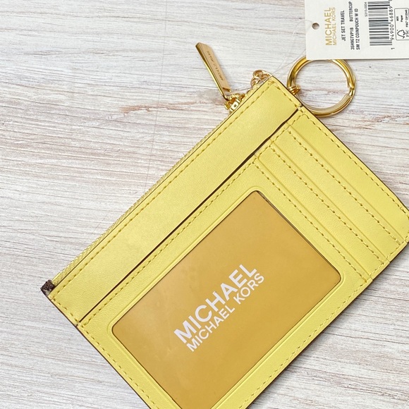 Michael Kors SM TZ coin pouch with ID keychain - Picture 3 of 9
